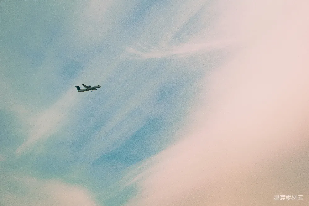 高清摄影 飞机 天空 自然 旅行 宁静 飞机翱翔在天际的宁静时光