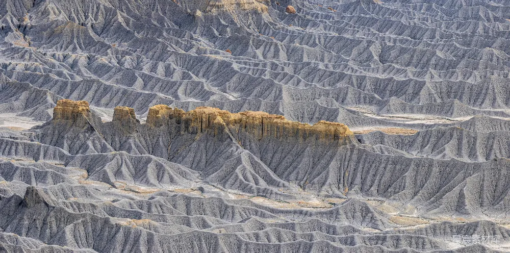 高清摄影 沙漠地貌 自然景观 地理特征 荒凉之美 地质奇观 戈壁荒漠的地貌奇观