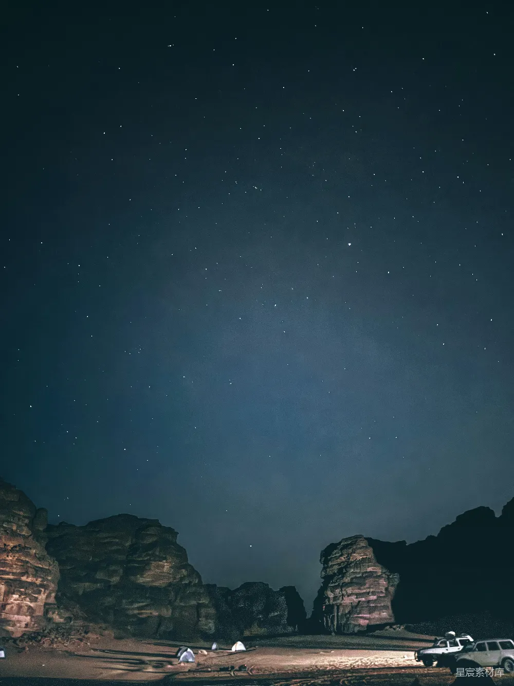 高清摄影 星空 沙漠 露营 自然 宁静 星空下的沙漠露营