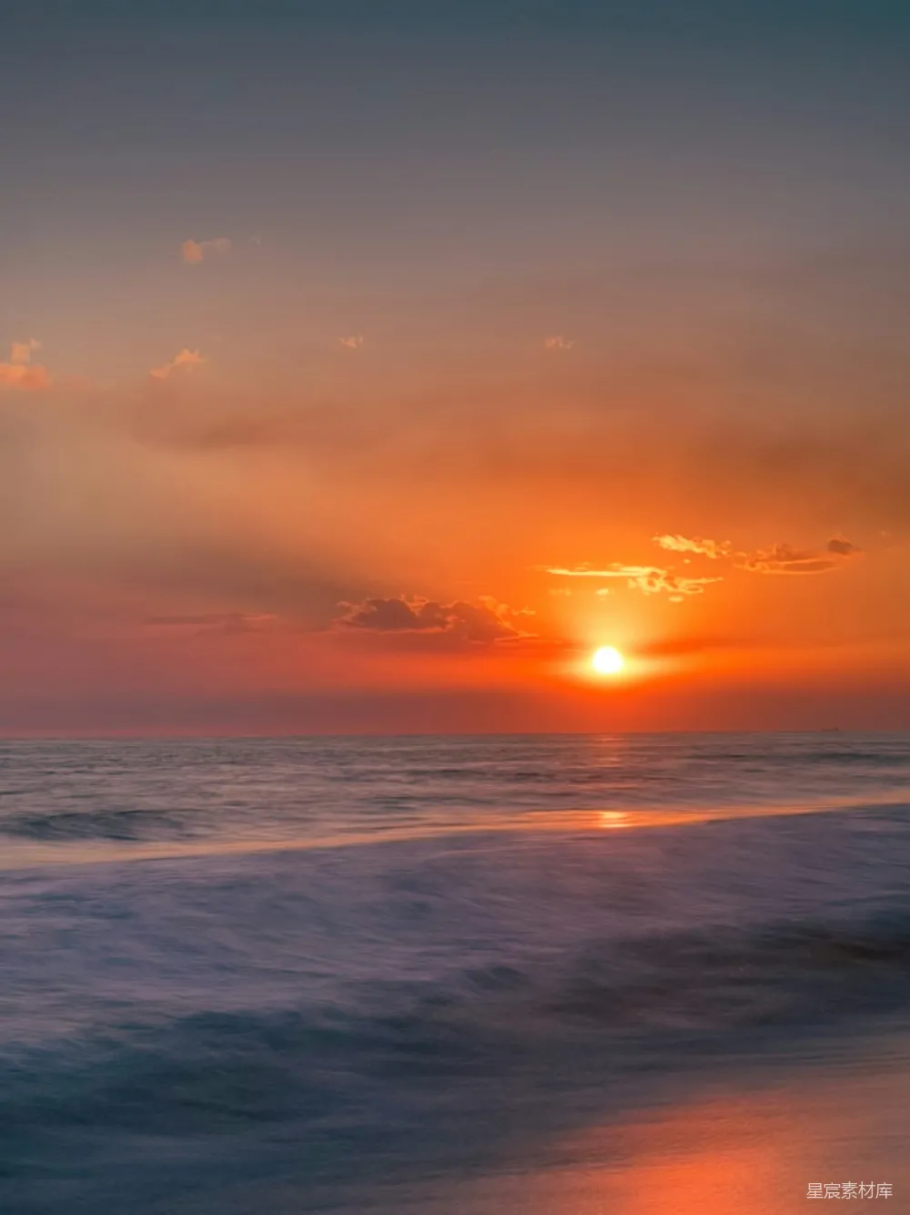 高清摄影 日落 海滩 自然风光 宁静 美景 海边日落