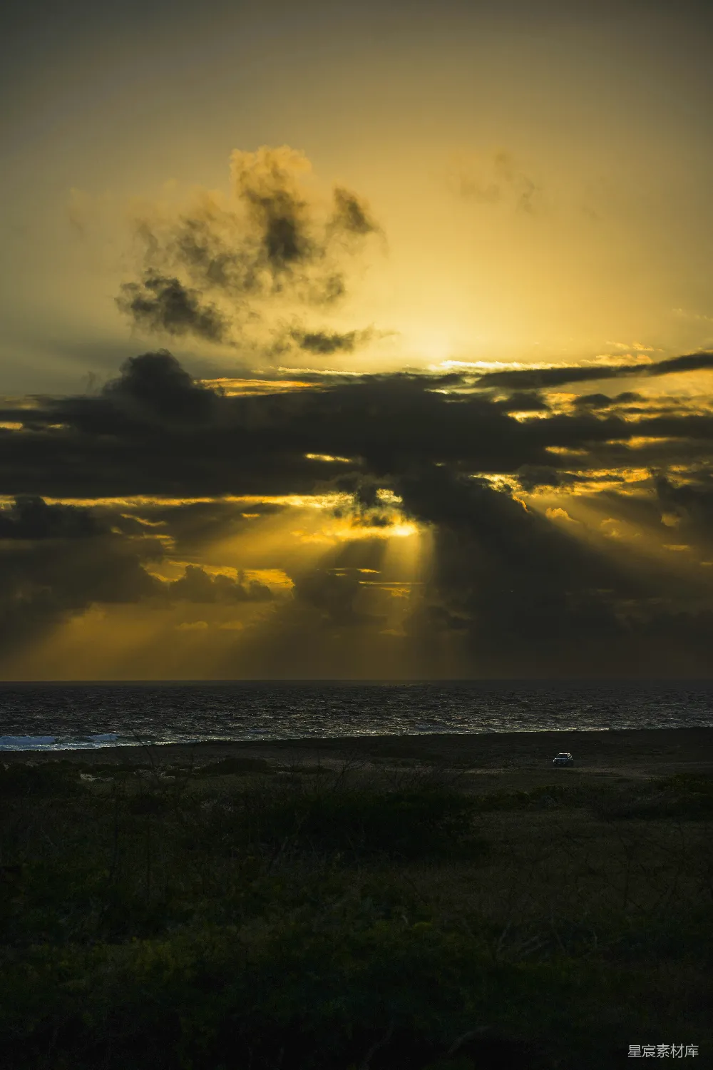 高清摄影 夕阳 海景 自然风光 宁静 日落 夕阳下的海景