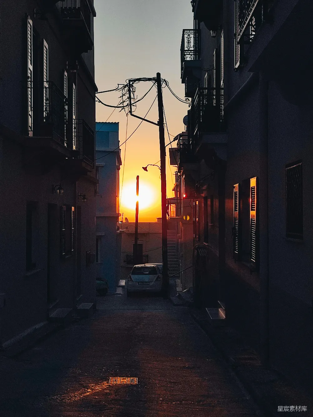 高清摄影 巷子 夕阳 宁静 都市 风景 巷子里的夕阳