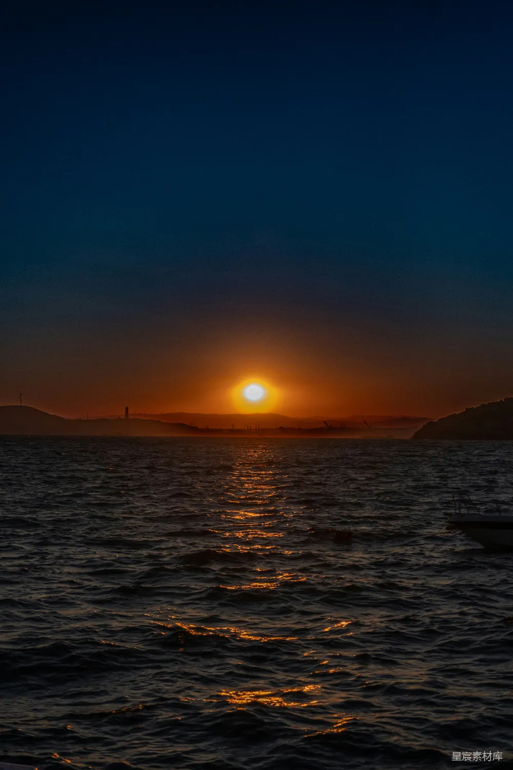 高清摄影 夕阳 海景 宁静 自然 日落 夕阳下的宁静海景