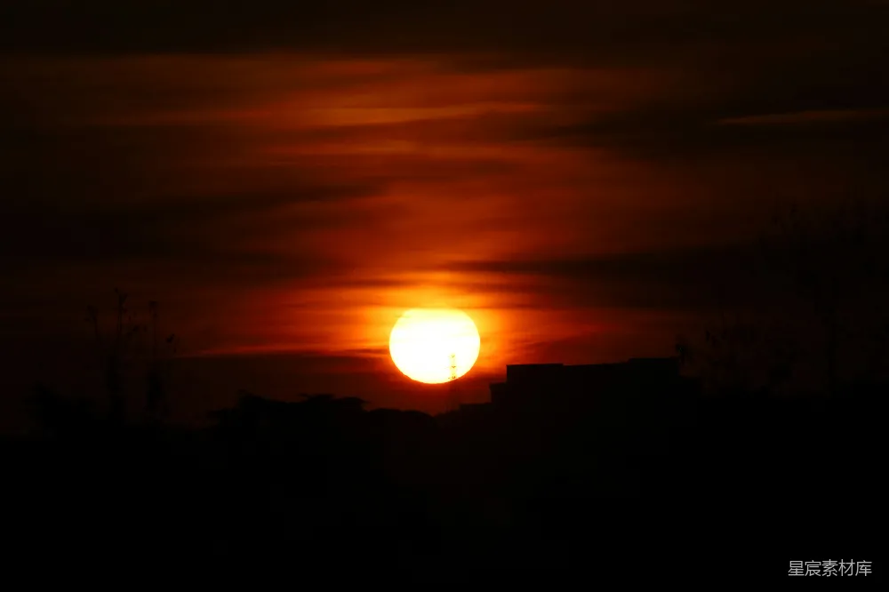 高清摄影 夕阳 城市 剪影 自然 宁静 夕阳西下，城市的剪影
