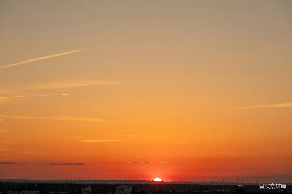 高清摄影 夕阳 城市 天空 自然景观 城市风光 夕阳下的城市剪影
