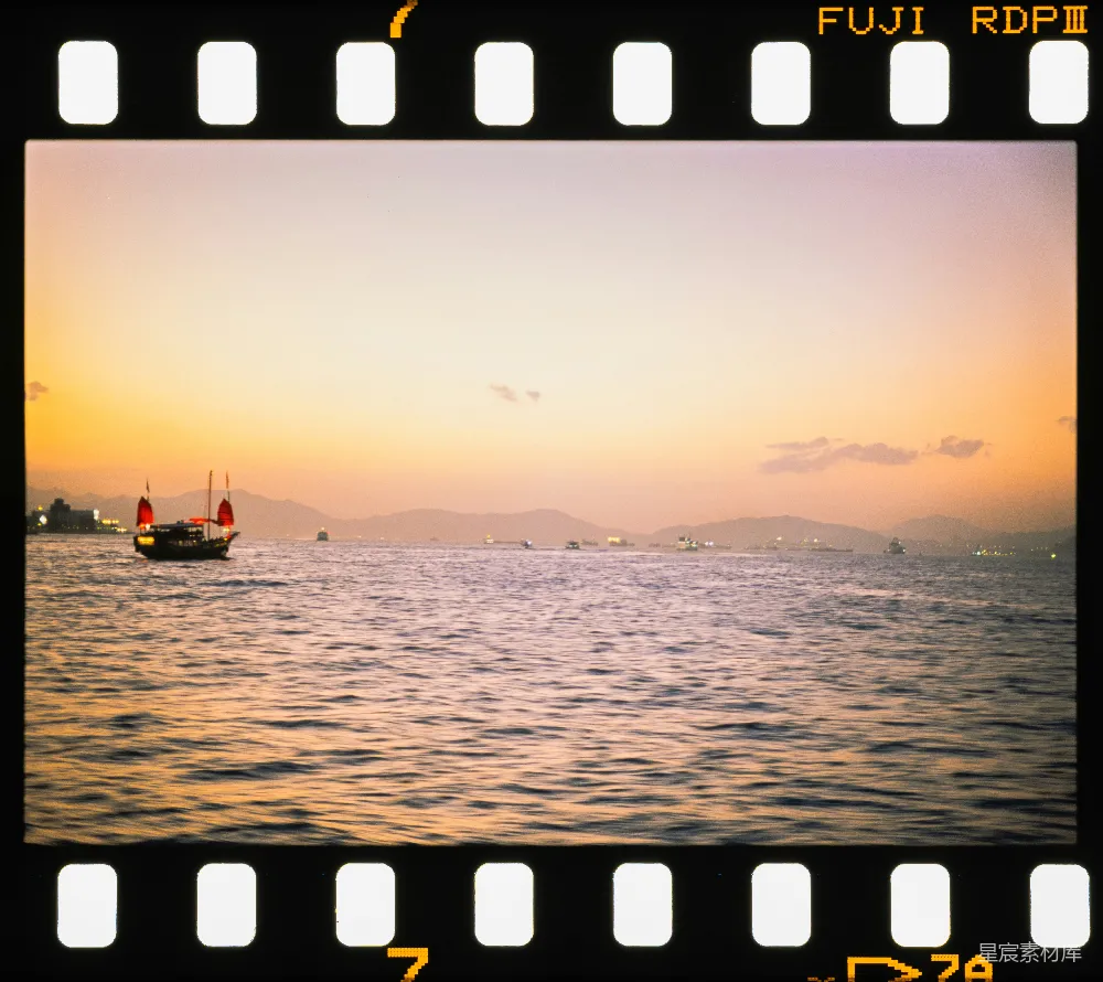 高清摄影 日落 海景 复古 城市风光 旅行 夕阳下的海港