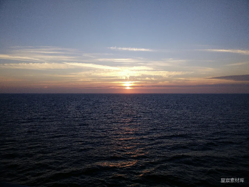 高清摄影 海景 日落 宁静 自然风光 旅行 日落海平线