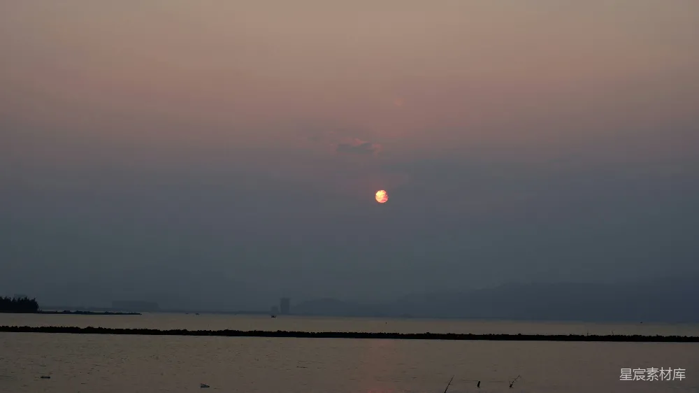 高清摄影 夕阳 海景 宁静 自然风光 日落 夕阳下的宁静海景