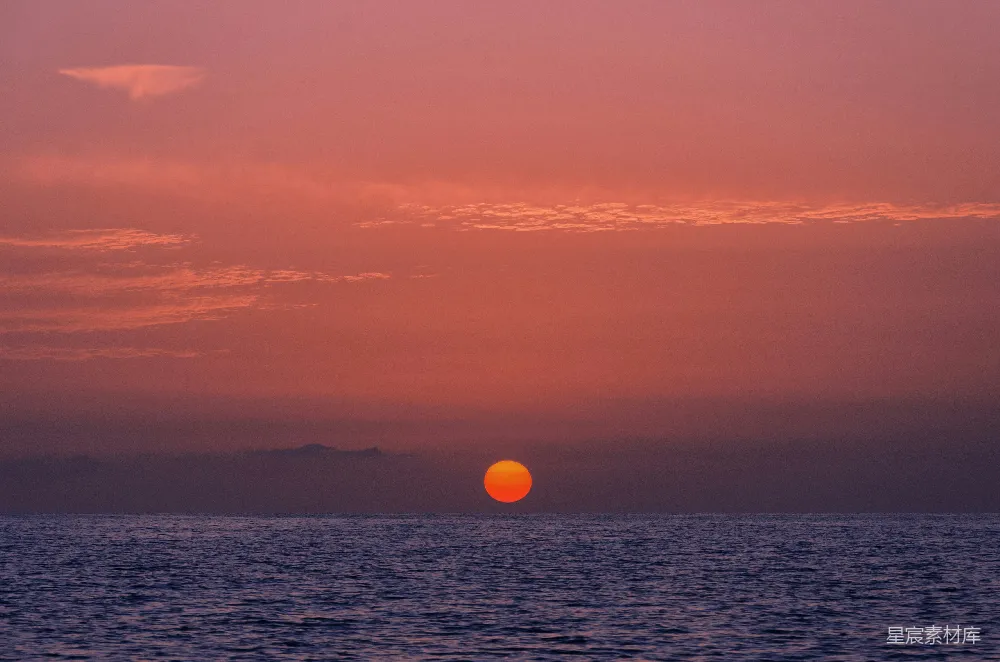 高清摄影 日落 海洋 宁静 自然风光 夕阳 夕阳下的宁静海景