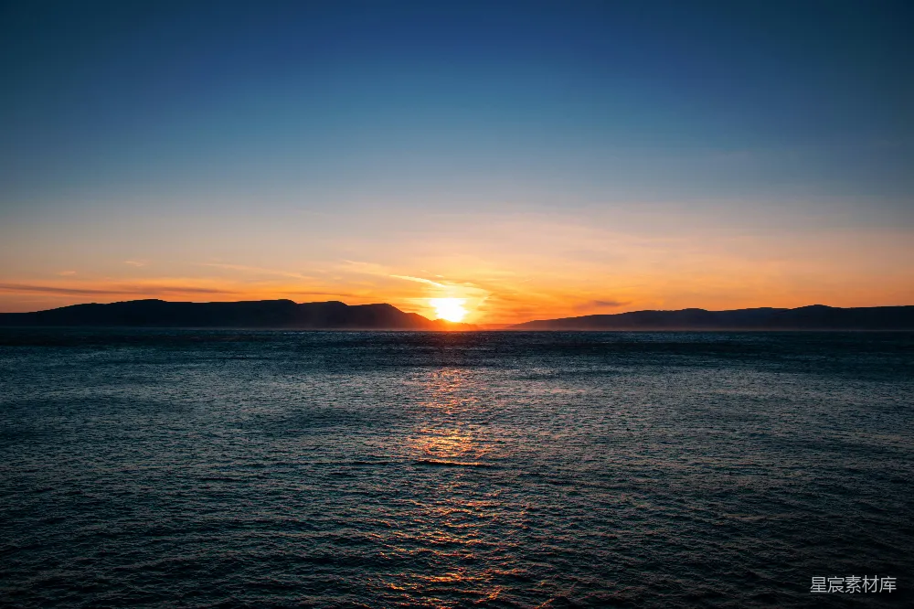 高清摄影 日落 海景 宁静 自然风光 户外 海平线上的日落