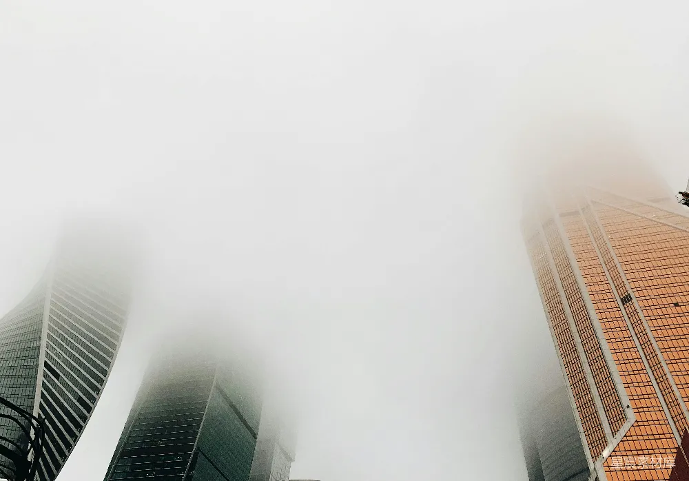 高清摄影 城市 现代 建筑 雾 景观 雾中摩天大楼