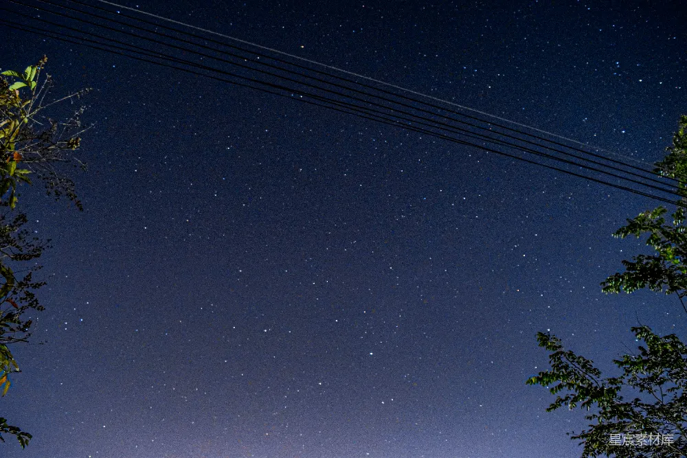 高清摄影 夜景 星空 静谧 自然 都市 星空下的电线