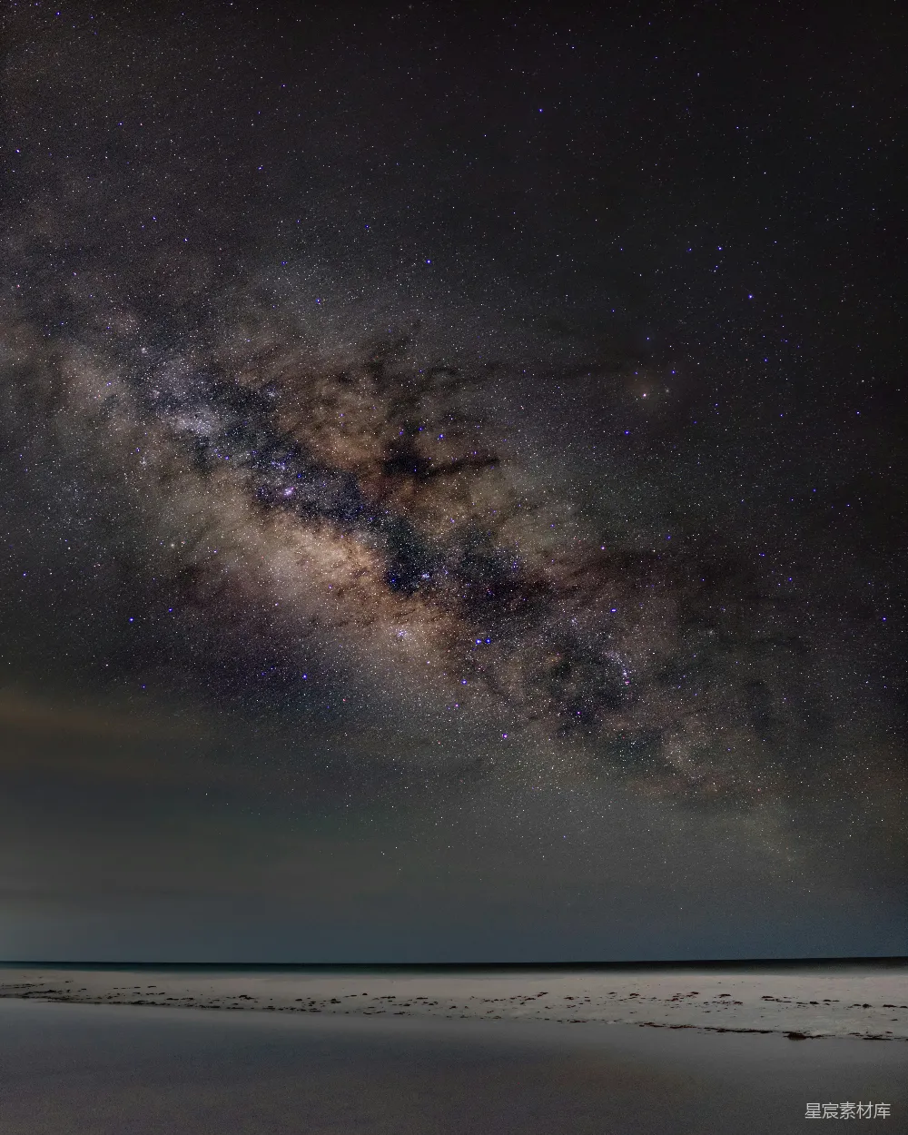 高清摄影 夜空 银河 海滩 宁静 自然美景 银河下的宁静海滩