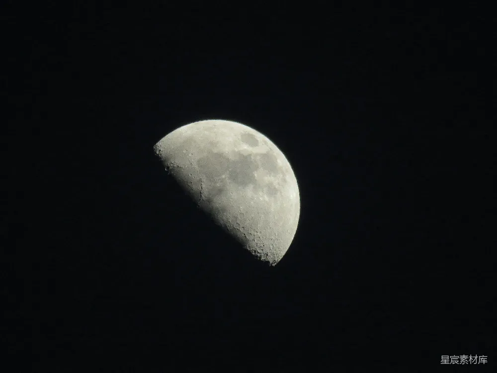 高清摄影 月亮 夜空 自然 天文 宁静 新月的轮廓