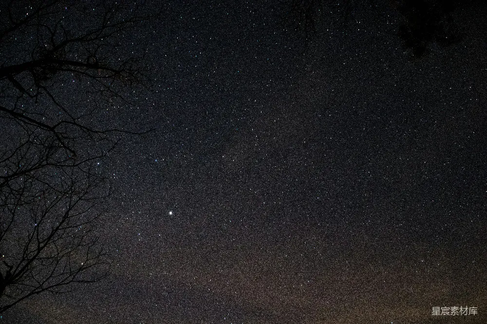 高清摄影 星空 夜景 自然 宁静 户外 夜空中繁星点点