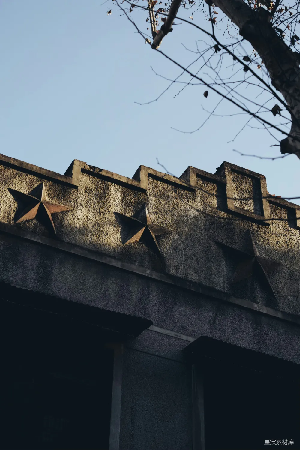 高清摄影 建筑 历史 冬日 阳光 风景 古老的建筑与冬日的阳光