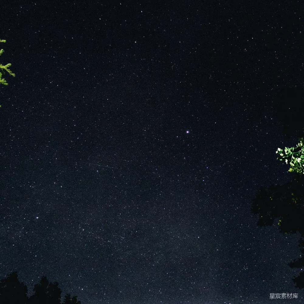 高清摄影 星空 夜景 自然 宁静 户外 夜空下的繁星