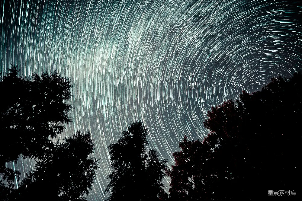 高清摄影 夜空 星轨 自然 天文 宁静 星轨下的夜空