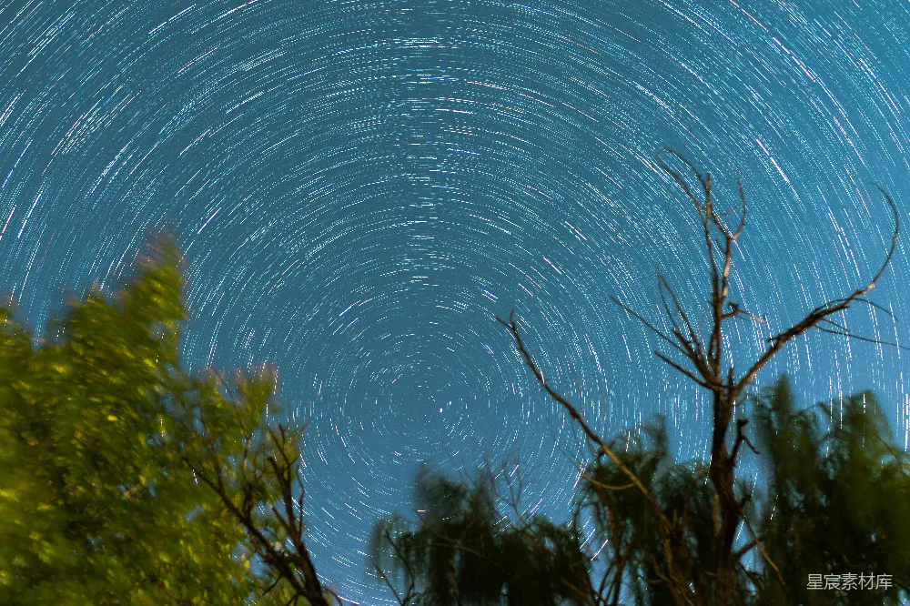 高清摄影 星空 星轨 夜景 自然风光 摄影 星轨下的夜空