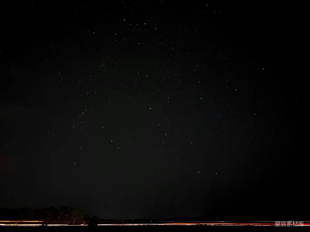 高清摄影 夜景 星空 城市 光轨 宁静 夜空下的星河