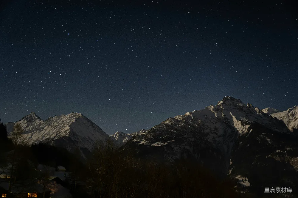 高清摄影 夜景 自然风光 雪山 星空 宁静 星空下的雪山