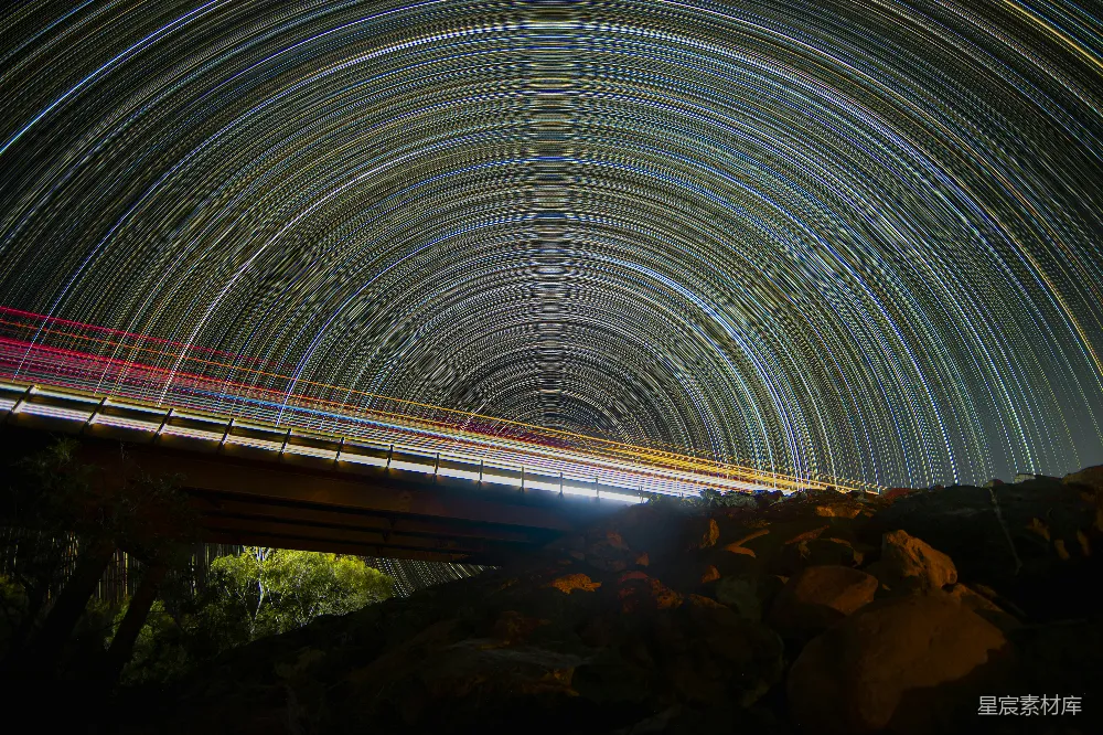 高清摄影 长曝光 星空 桥梁 自然 夜景 桥梁下的星轨