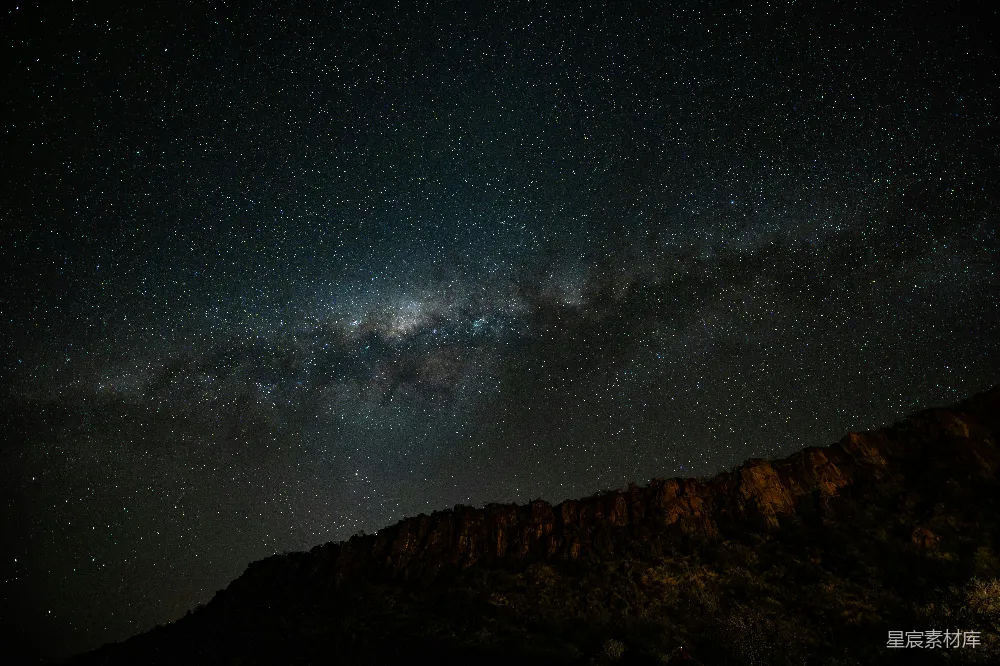 高清摄影 夜空 银河 自然景观 宁静 星空 银河下的夜空