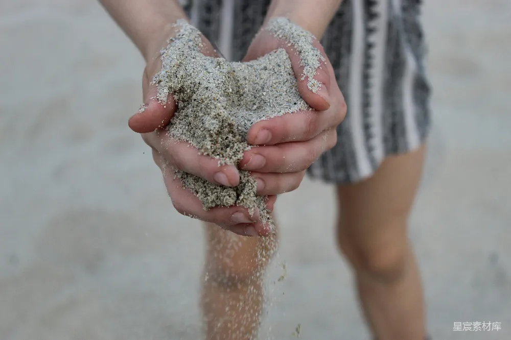 高清摄影 沙子 手 时间流逝 自然 海滩 沙漏中的时间