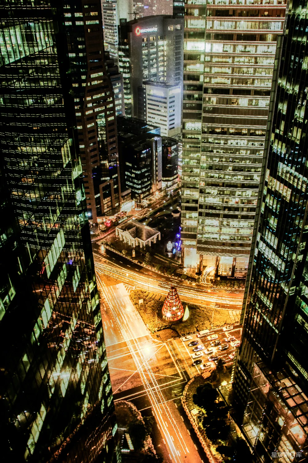 高清摄影 城市 夜晚 高楼 都市 建筑 夜幕下的摩天大楼