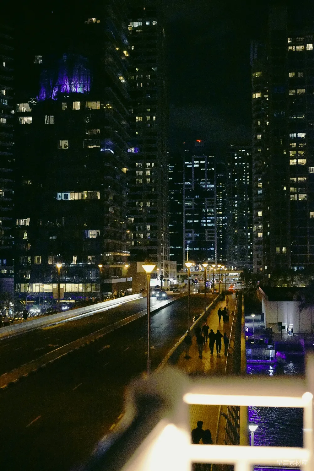 高清摄影 城市 夜景 建筑 行人 灯光 都市夜景