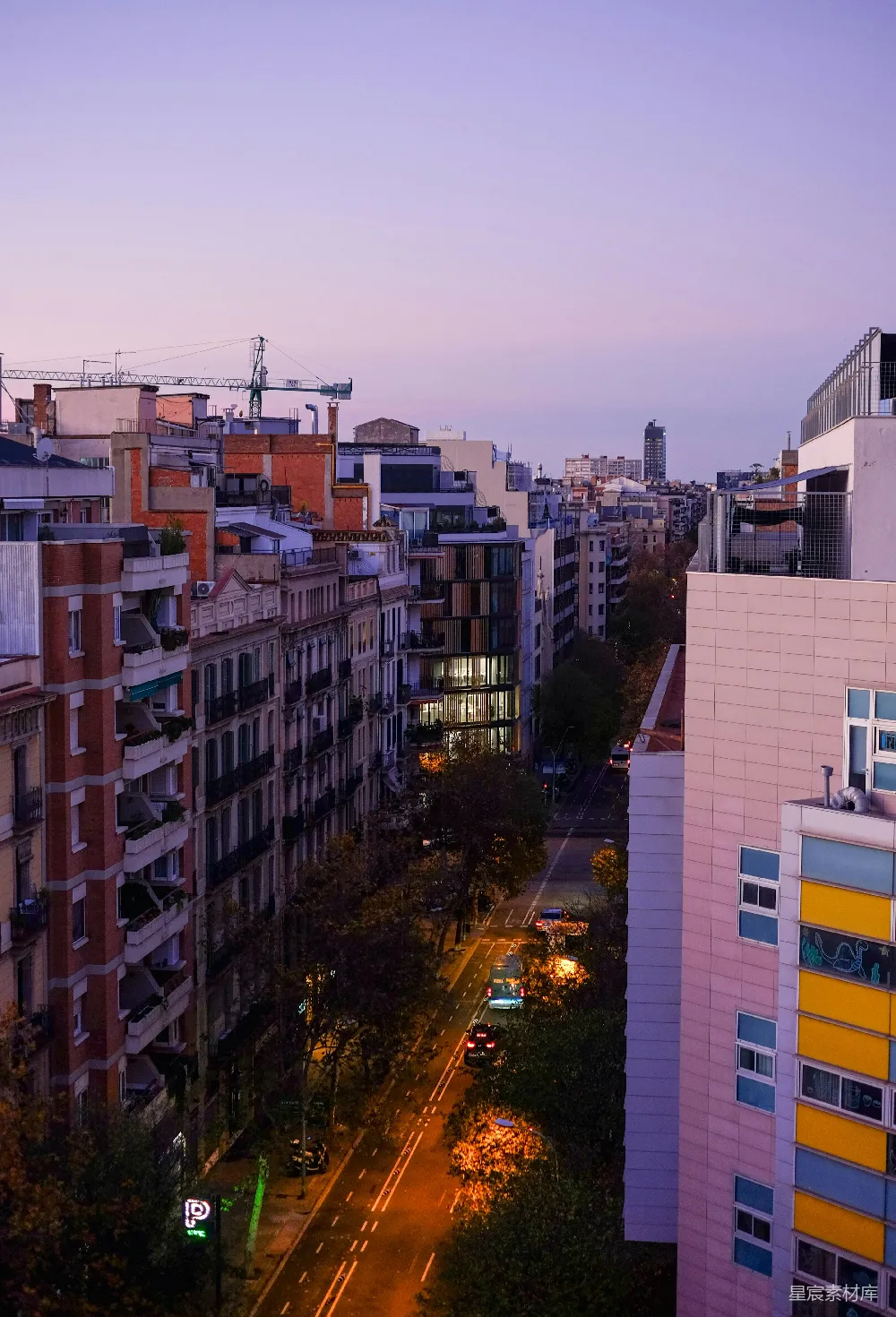 高清摄影 城市 黄昏 建筑 街景 都市 城市黄昏的街景