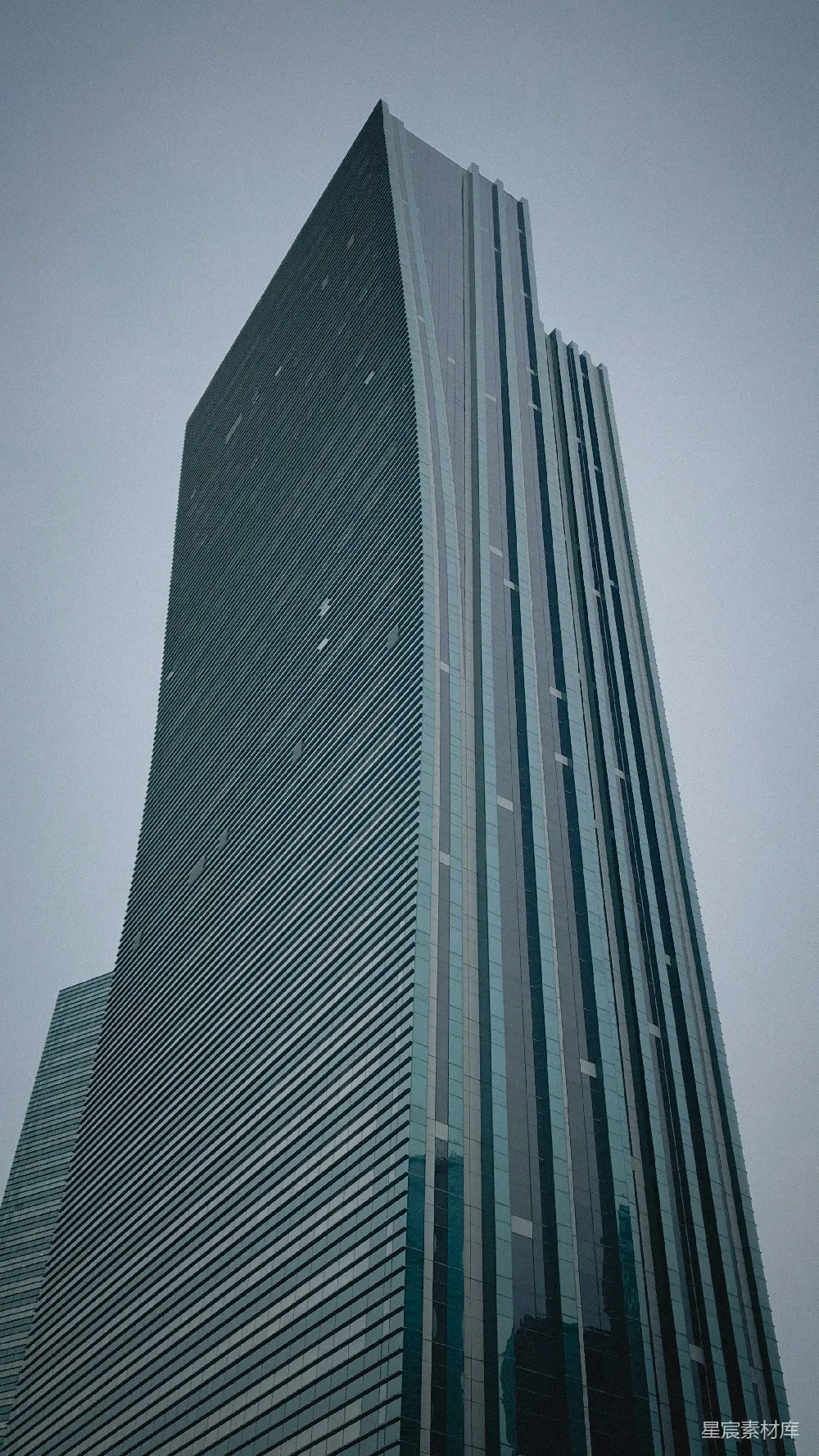 高清摄影 高楼大厦 现代建筑 城市景观 都市生活 商务中心 摩天大楼的现代感