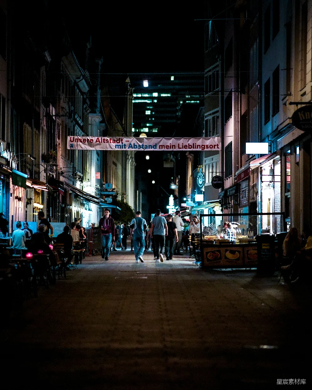 高清摄影 老城区 夜晚 城市生活 休闲场所 欧洲 夜晚的德国老城区