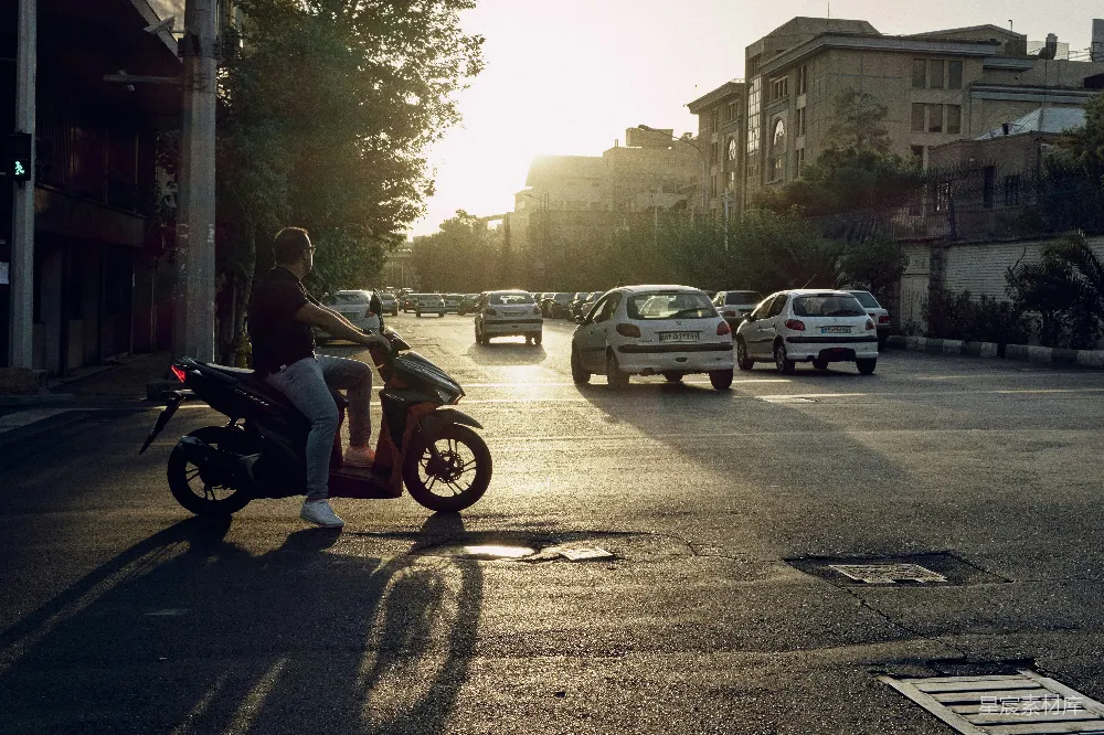 高清摄影 城市 黄昏 摩托车 街景 生活 夕阳下的城市骑行