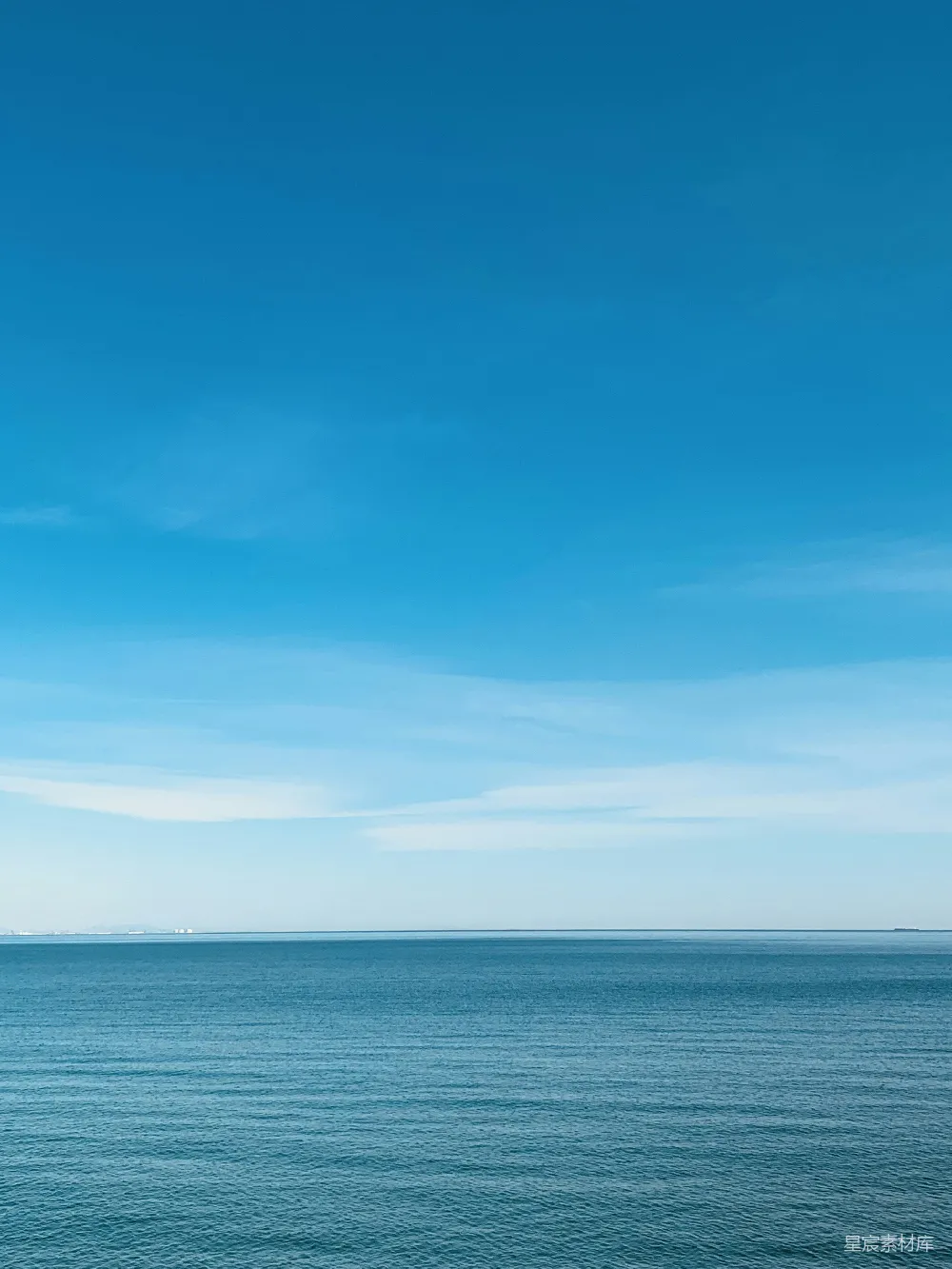 高清摄影 海景 天空 宁静 自然美 开阔 白天蓝海蓝天下
