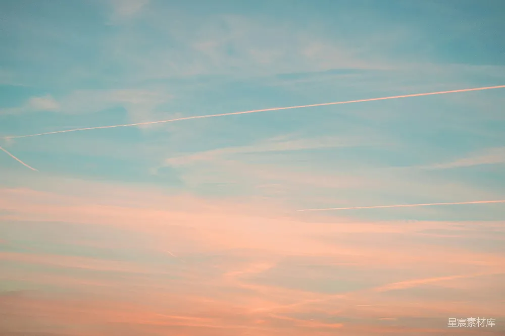 高清摄影  青白的天空