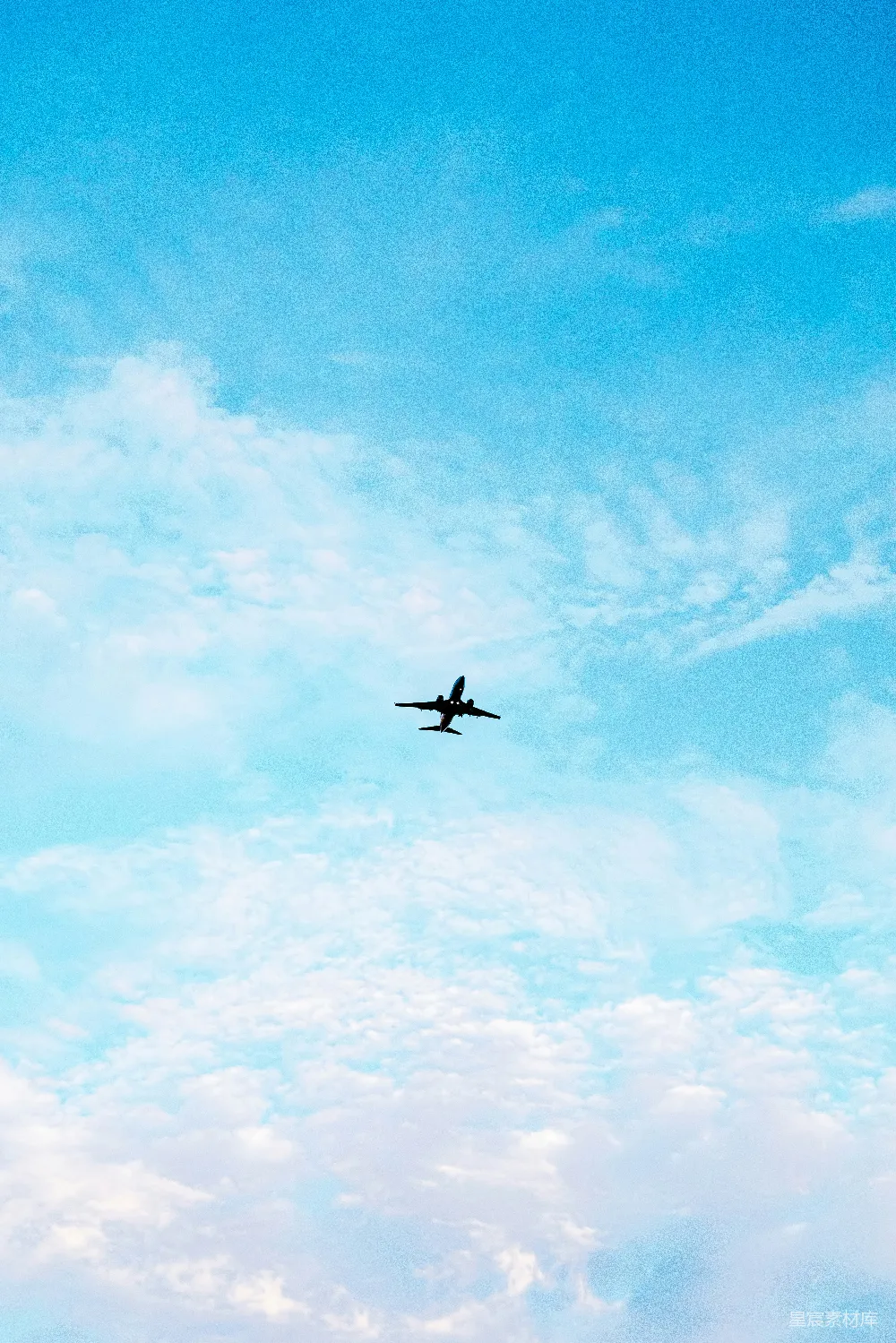 高清摄影 白天飞机在天空中飞行