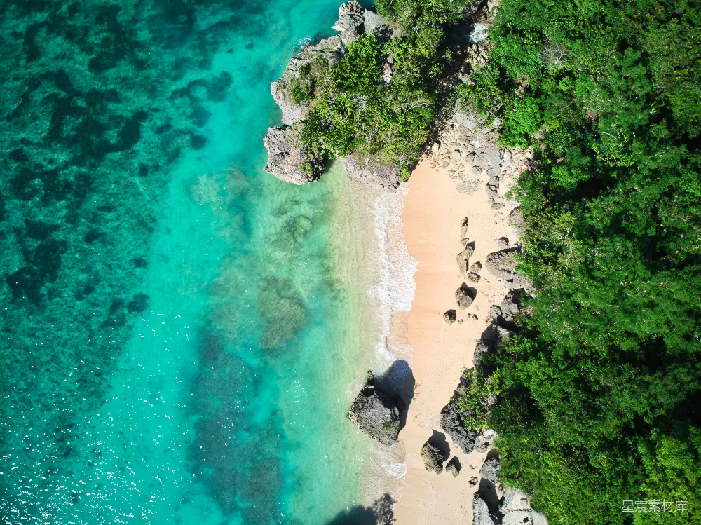 高清摄影  白天的海景俯视图
