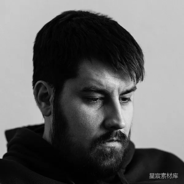 高清摄影 黑色风衣的男子