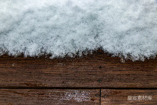 高清摄影 冬日木板上的雪