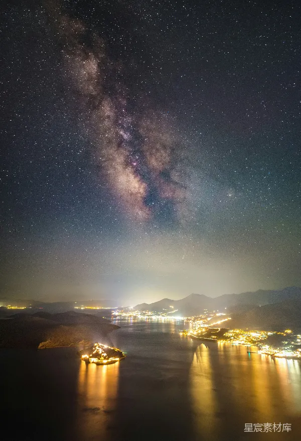 高清摄影 星空下的海湾
