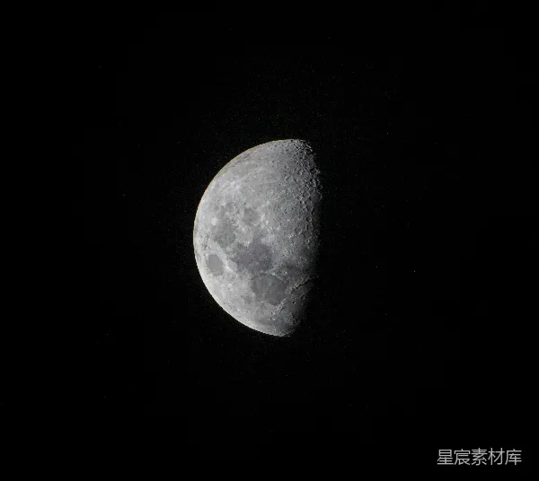 高清摄影 夜空中的月球