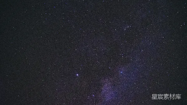 高清摄影 夜空中闪烁的星云