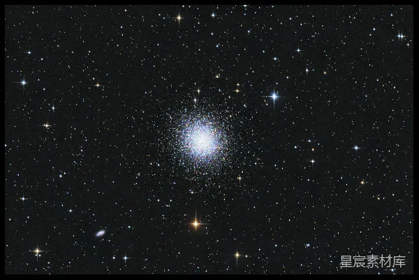 高清摄影 璀璨星团与银河