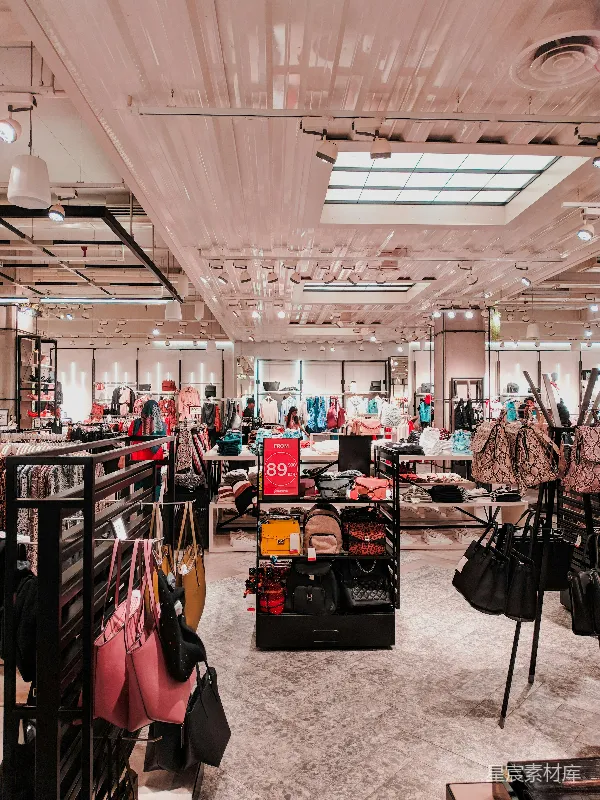 高清摄影 时尚商店内的现代购物体验