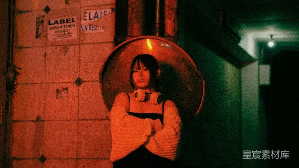 高清摄影 红色调中的神秘女性