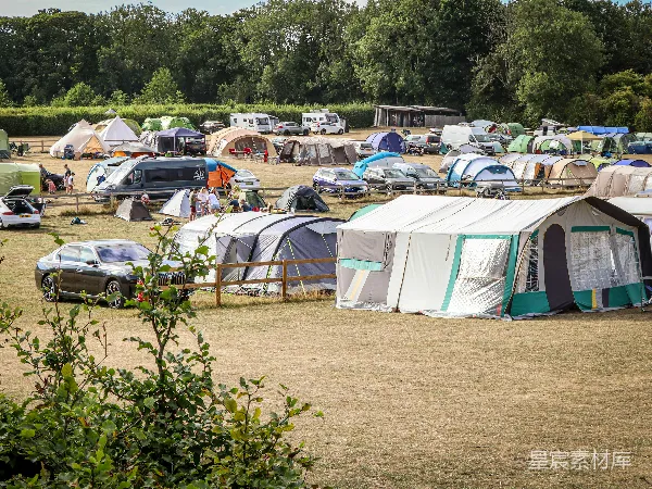 高清摄影 户外露营场地