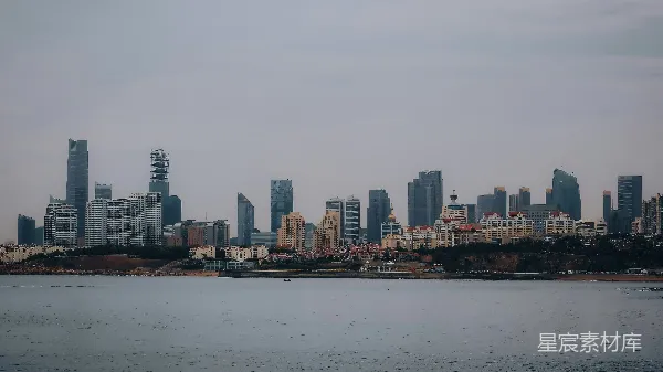 高清摄影 海边的城市天际线