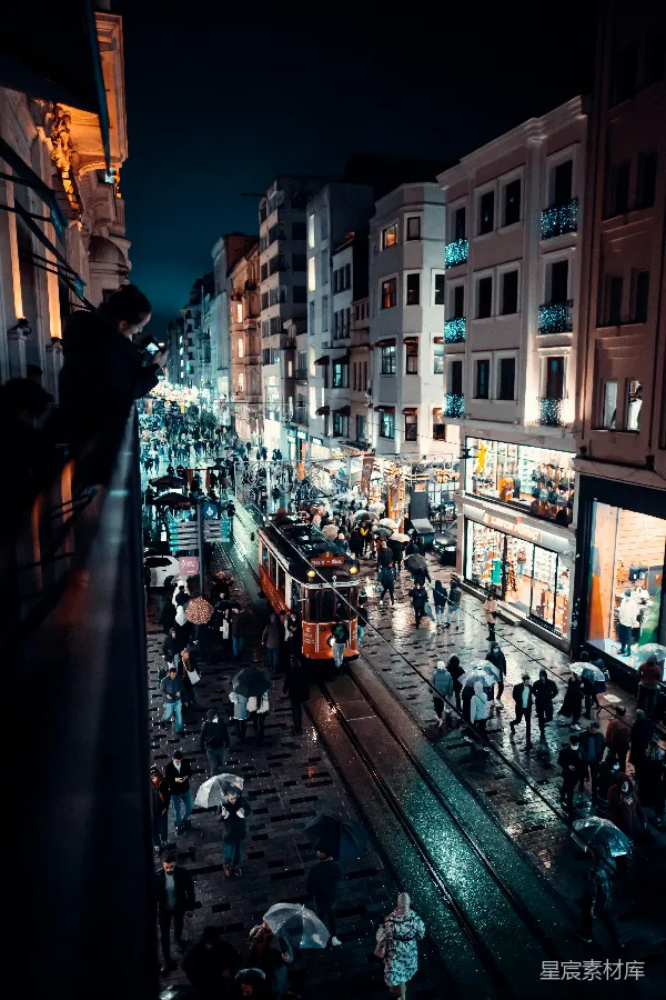 高清摄影 雨夜中的城市街道