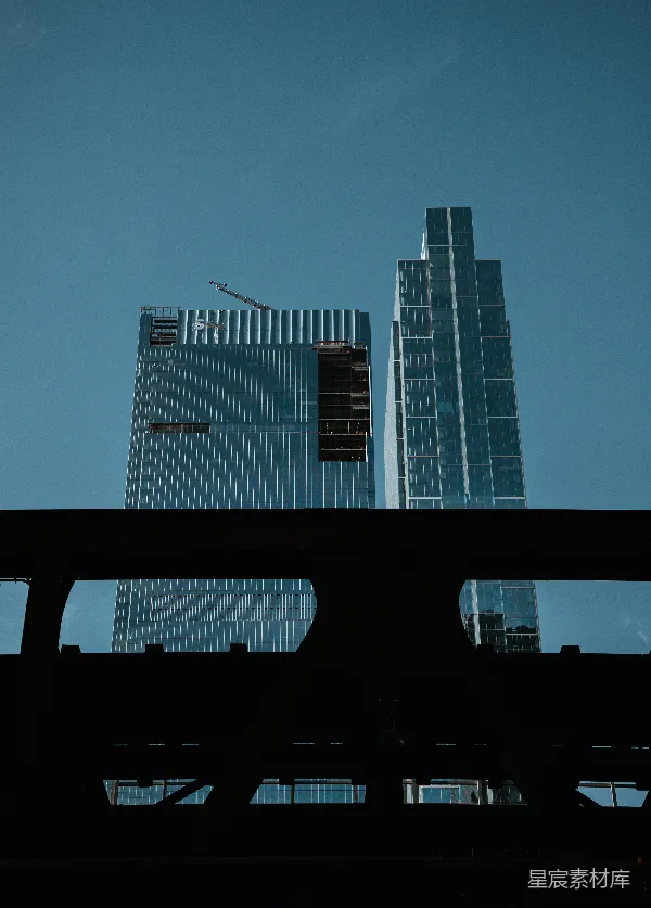 高清摄影 现代建筑与倒影的双重景观